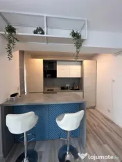 Apartament de lux cu vedere frontală la mare, zona Mamaia ? 