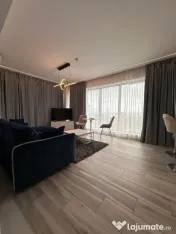 Apartament de lux cu vedere frontală la mare, zona Mamaia ? 