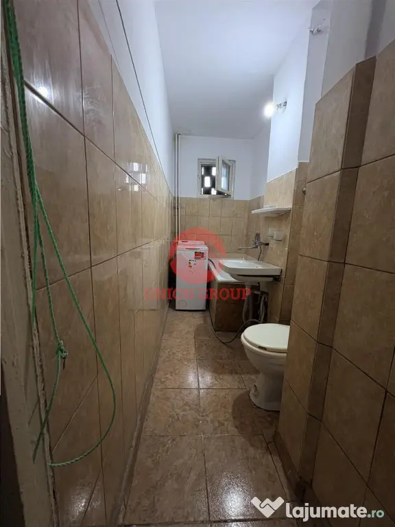 Apartament 2 Camere Semidecomandat Zona Inel 2 - Constanta (Constanta)