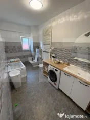 Apartament 3 camere 74mp - Semidecomandat - Zona Bazar