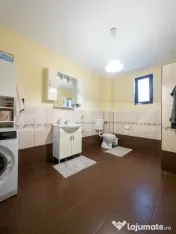 Casă pentru Familie | 4 Camere | Teren 721 mp | Mobilată & 