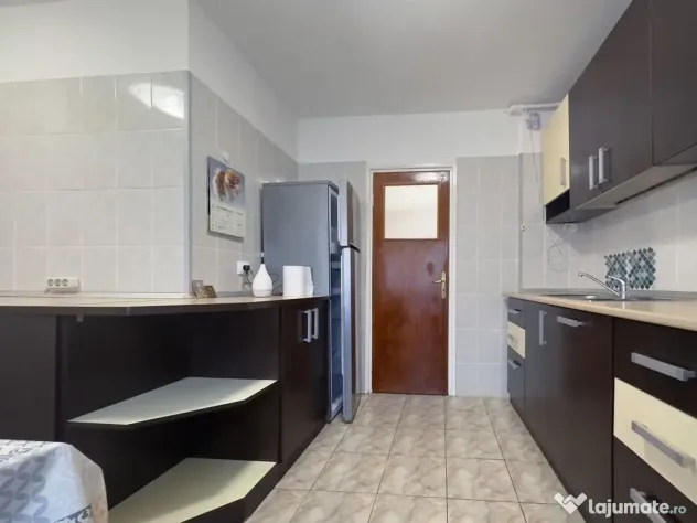 Apartament Nerva Traian, Unirii bloc 2002 - Bucuresti (Bucuresti-Ilfov)