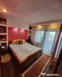 Strada Mioriței- Martiri- 3 camere/cu îmbunătățiri/etaj
