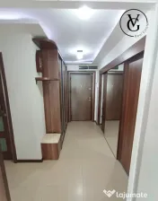 Apartament 3 camere | Faleză Nord | Vedere frontală la mar 