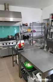 Bistro , cafenea la cheie ultracentral 
