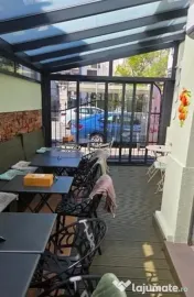 Bistro , cafenea la cheie ultracentral 