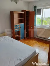 Apartament 3 camere, zona Sagului