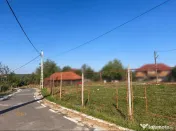 Teren Albota 1312 mp - deschidere 44 metri - toate utilitati 