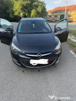 Vând Opel Astra J An 2013
