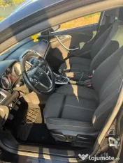 Vând Opel Astra J An 2013 