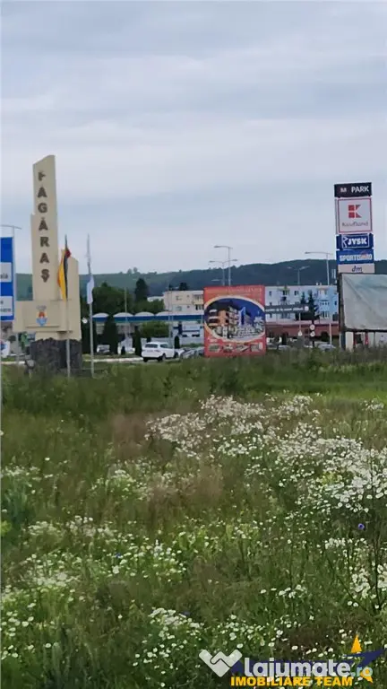 Teren intravilan 10.744 mp, Fagaras, zona comerciala,2 front - Fagaras (Brasov)