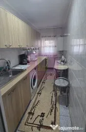Garsoniera de vanzare in Sinaia – zona Spital