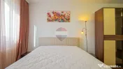 Apartament cu 3 camere de închiriat în zona Tractorul 