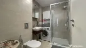 Apartament cu 3 camere de închiriat în zona Tractorul 