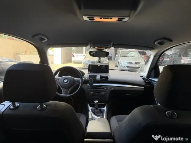 BMW Seria 1 116i, 2011, motor 2.0 benzină