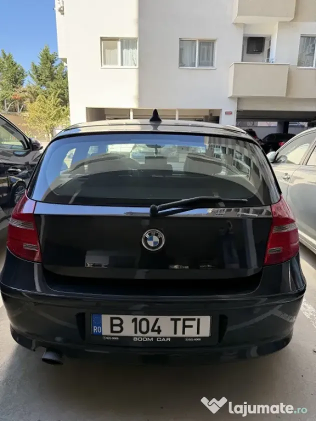 BMW Seria 1 116i, 2011, motor 2.0 benzină