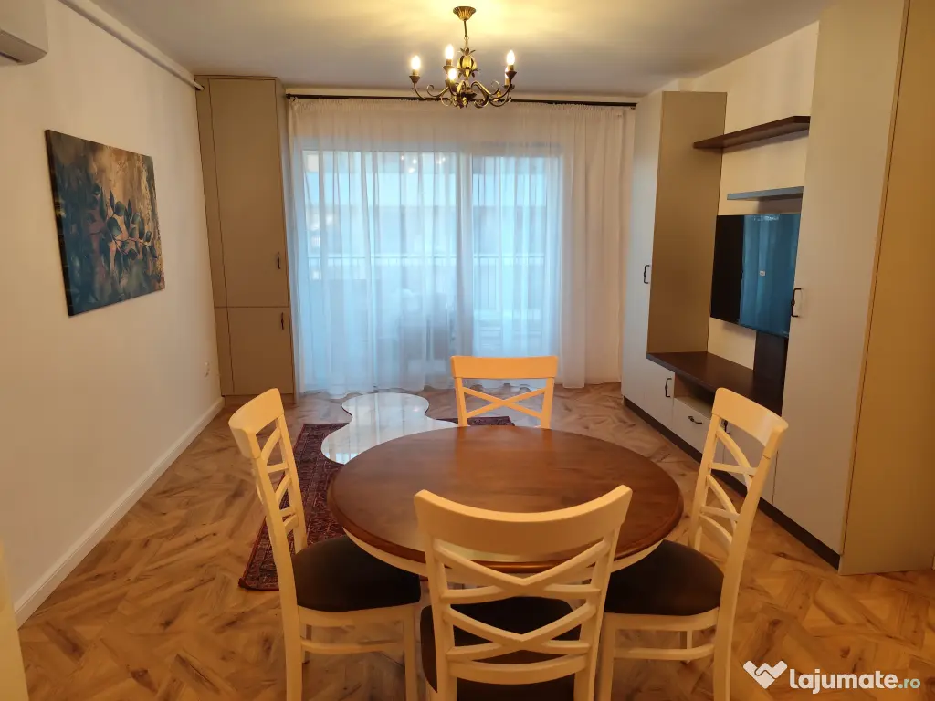 Prima închiriere Str Eroilor proprietar