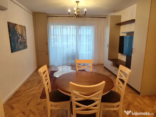 Prima închiriere Str Eroilor proprietar