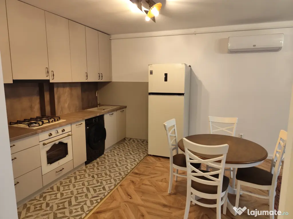 Prima închiriere Str Eroilor proprietar