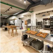 Cladire mixta - spatiu comercial + Birouri 