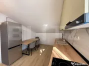 Mansardă casă nouă, acces exterior, 89 mp, curte, Romane?