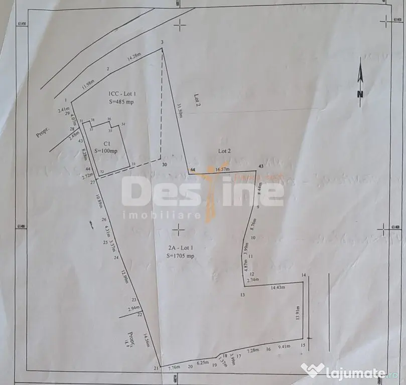Teren de 2.190 mp în Uricani, cu deschidere la două drumuri - Uricani (Iasi)