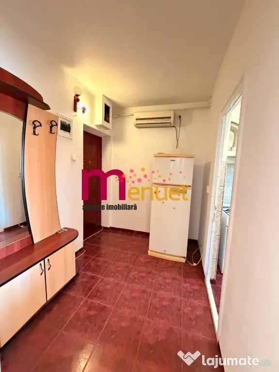 Apartament 2 camere,Ultracentral,cu gaze - Tulcea (Tulcea)