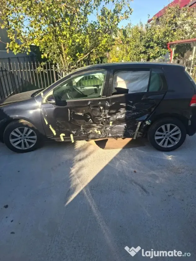 Dezmembrez Vw Golf 6 Hatchback 1.2 Tsi CBZ 105 cai cutie viteze manuala an 2011
