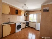 Apartament 3 camere, decomandat, 77 mp, zona 1 Mai 