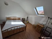 Apartament la casa cu 3 camere,96mp, curte comuna,Gheorgheni