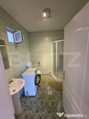 Apartament la casa cu 3 camere,96mp, curte comuna,Gheorgheni
