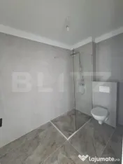 Apartament cu 3 camere, 60 mp, parcare, zona Porii 