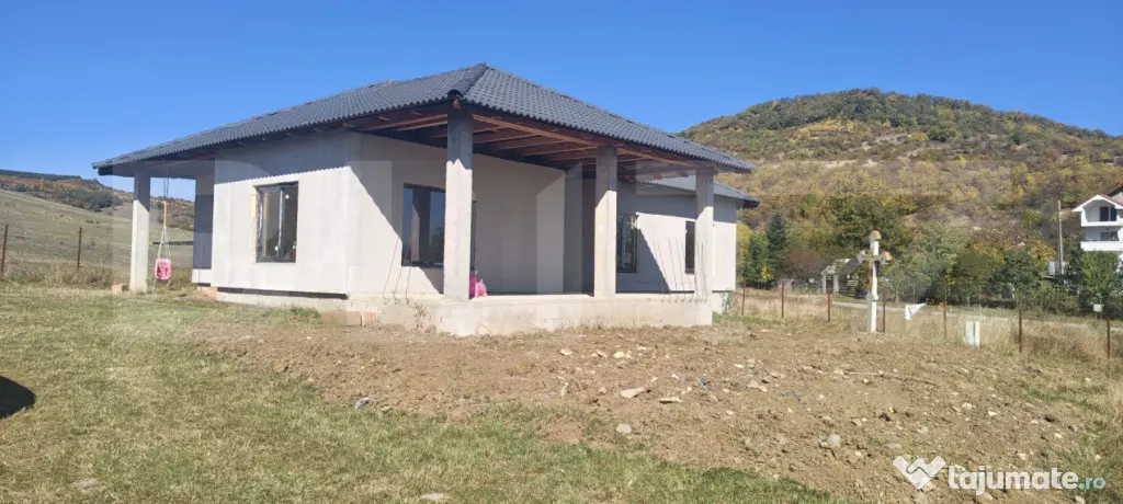 Casă individuală pe un singur nivel și teren de 757 mp ? - Bistrita (Bistrita-Nasaud)