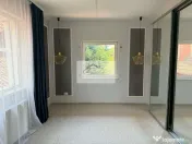 Vila spatioasa de inchiriat in Gruia 
