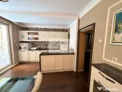 Vila spatioasa de inchiriat in Gruia 