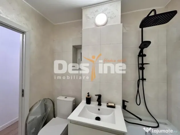Apartament 2 camere, decomandat, renovat complet, Value Center, Ploiesti - Ploiesti (Prahova)