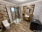 Casa pe parter+casa de oaspeti, 3000 mp teren, zona Cotofeni
