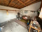 Casa pe parter+casa de oaspeti, 3000 mp teren, zona Cotofeni