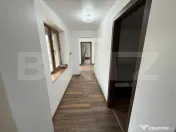 Casa pe parter+casa de oaspeti, 3000 mp teren, zona Cotofeni