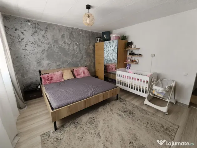 Apartament cu o cameră, 32 mp, balcon | zona Eroilor, Flore - Floresti (Cluj)