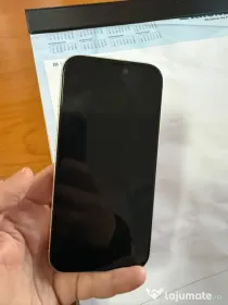 VAND IPhone 15, arata ca nou
