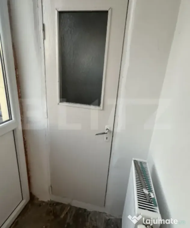 Apartament 2 camere decomandat | 58 mp construiți | Renovat - Orastie (Hunedoara)