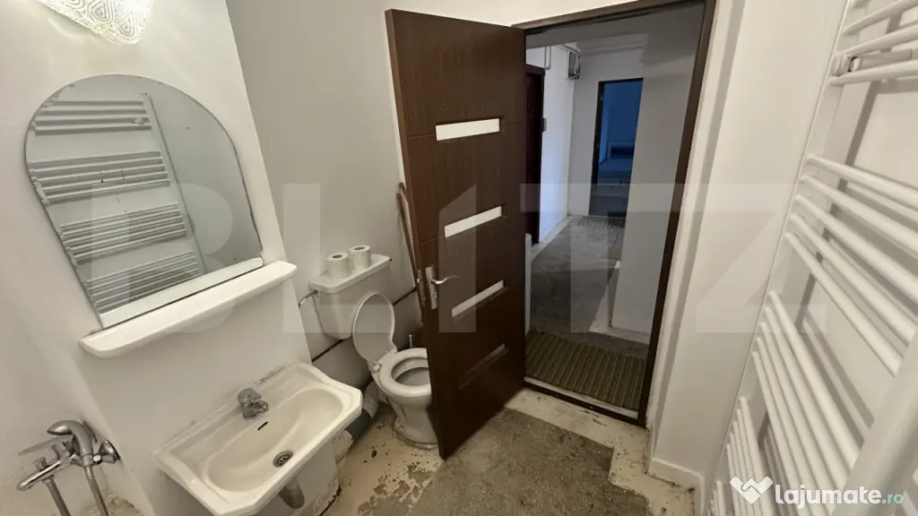 Apartament 2 camere decomandat | 58 mp construiți | Renovat - Orastie (Hunedoara)