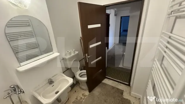 Apartament 2 camere decomandat | 58 mp construiți | Renovat - Orastie (Hunedoara)