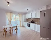 PRIMA INCHIRIERE! 2 camere cu terasa si parcare, et 3, lift, 
