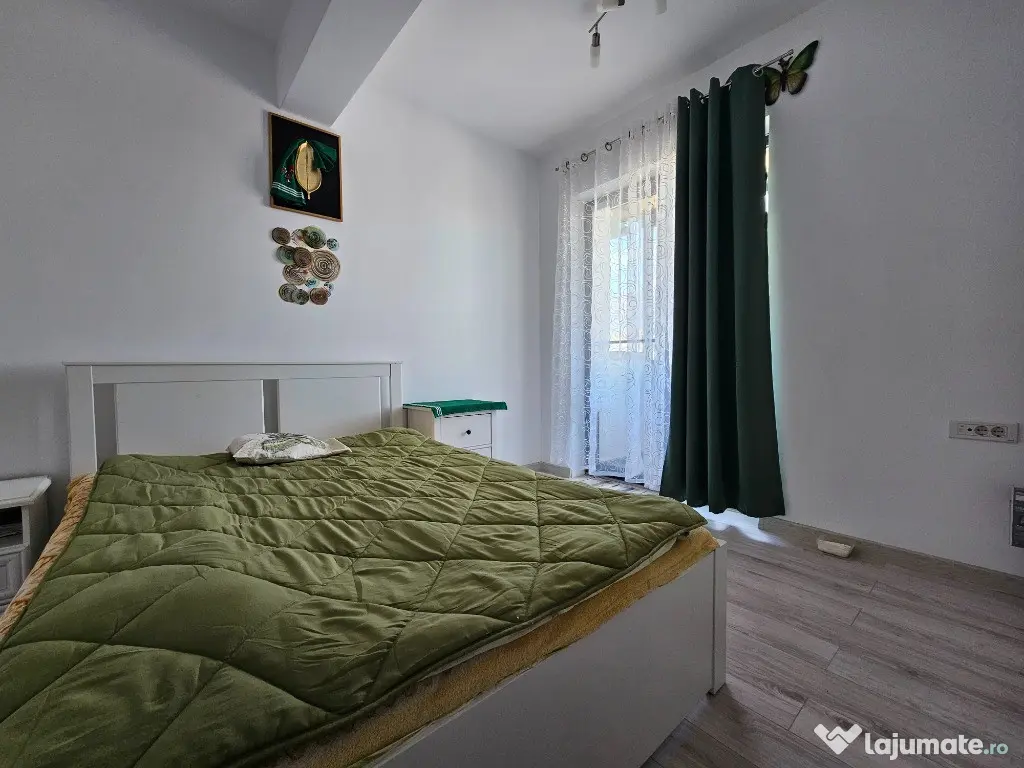 Vila cu 3 camere si teren propriu, totul nou, metrou Nicolae Teclu - Bucuresti (Bucuresti-Ilfov)