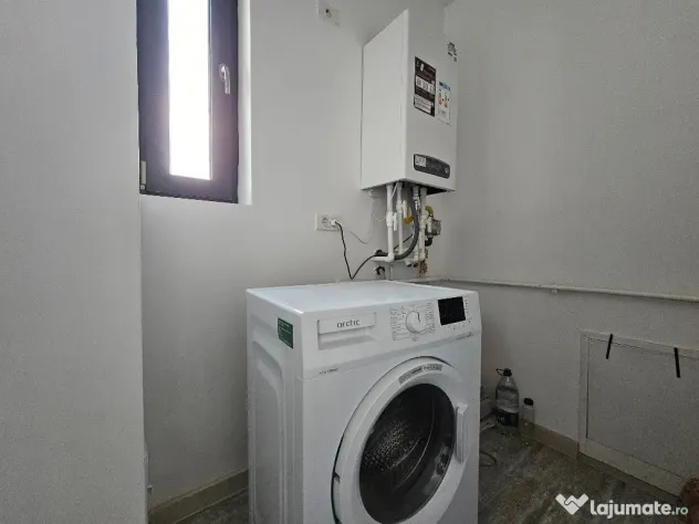 Vila cu 3 camere si teren propriu, totul nou, metrou Nicolae Teclu - Bucuresti (Bucuresti-Ilfov)