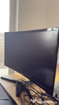 Vând Monitor curbat Samsung 23.5 144hz 