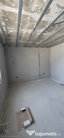 Apartament 3 camere cu inalzire in pardoseala str. Pacii
