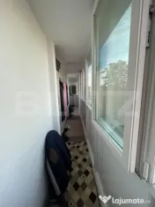 Apartament 3 camere, etaj intermediar, 75,5 mp totali, carti 